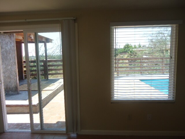 Building Photo - 5555 Dorothy Dr