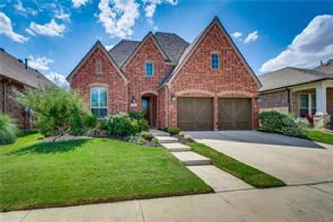 Building Photo - Another chance to own this warm and inviti...