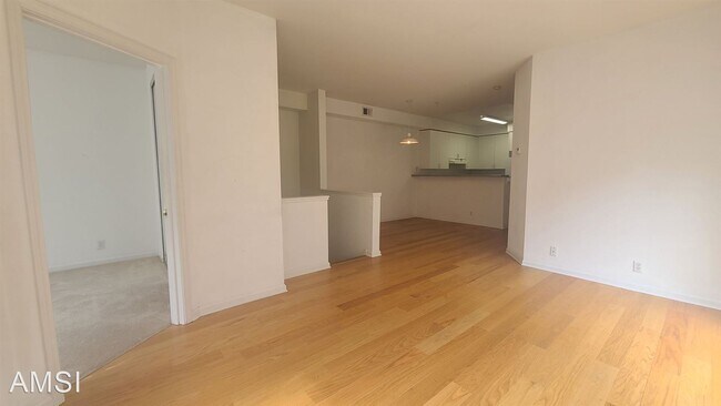 Building Photo - 3 br, 2 bath House - 225 Pierce St #1