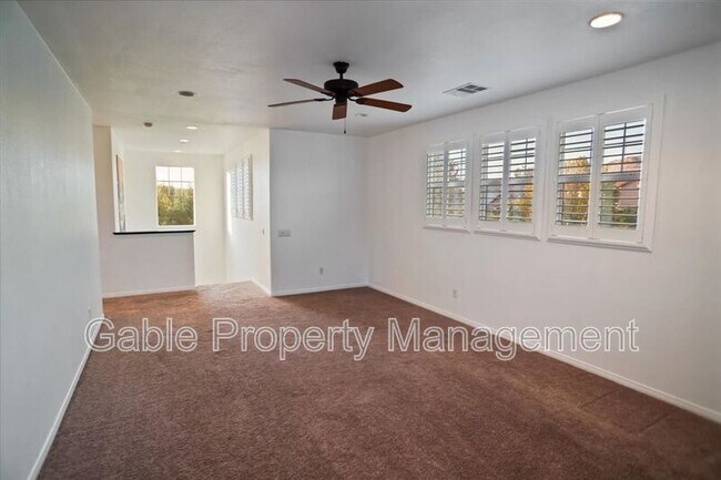 Building Photo - 26631 Millhouse Dr
