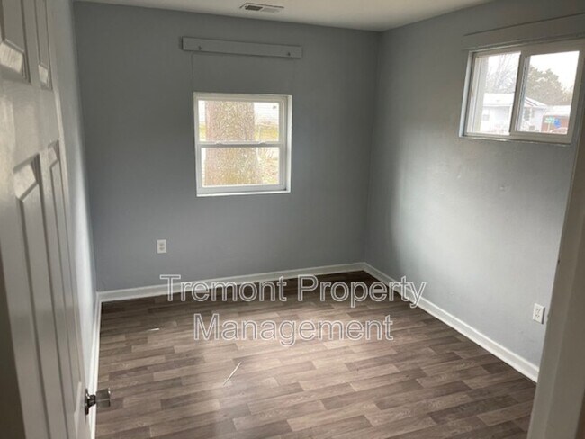 Building Photo - 2003 Rawlings St