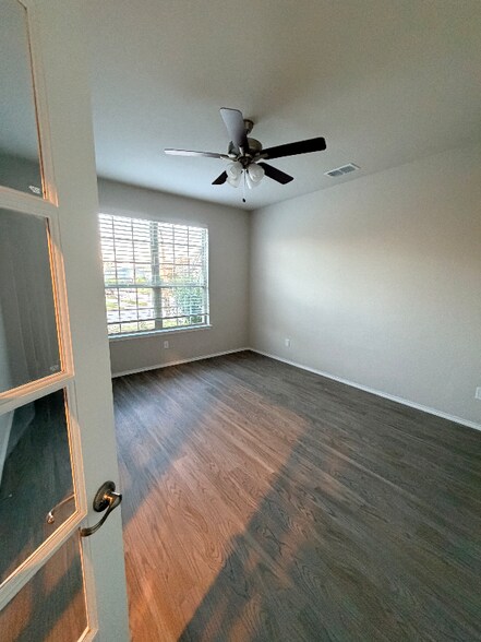 Building Photo - 3504 Harbour Mist Trail