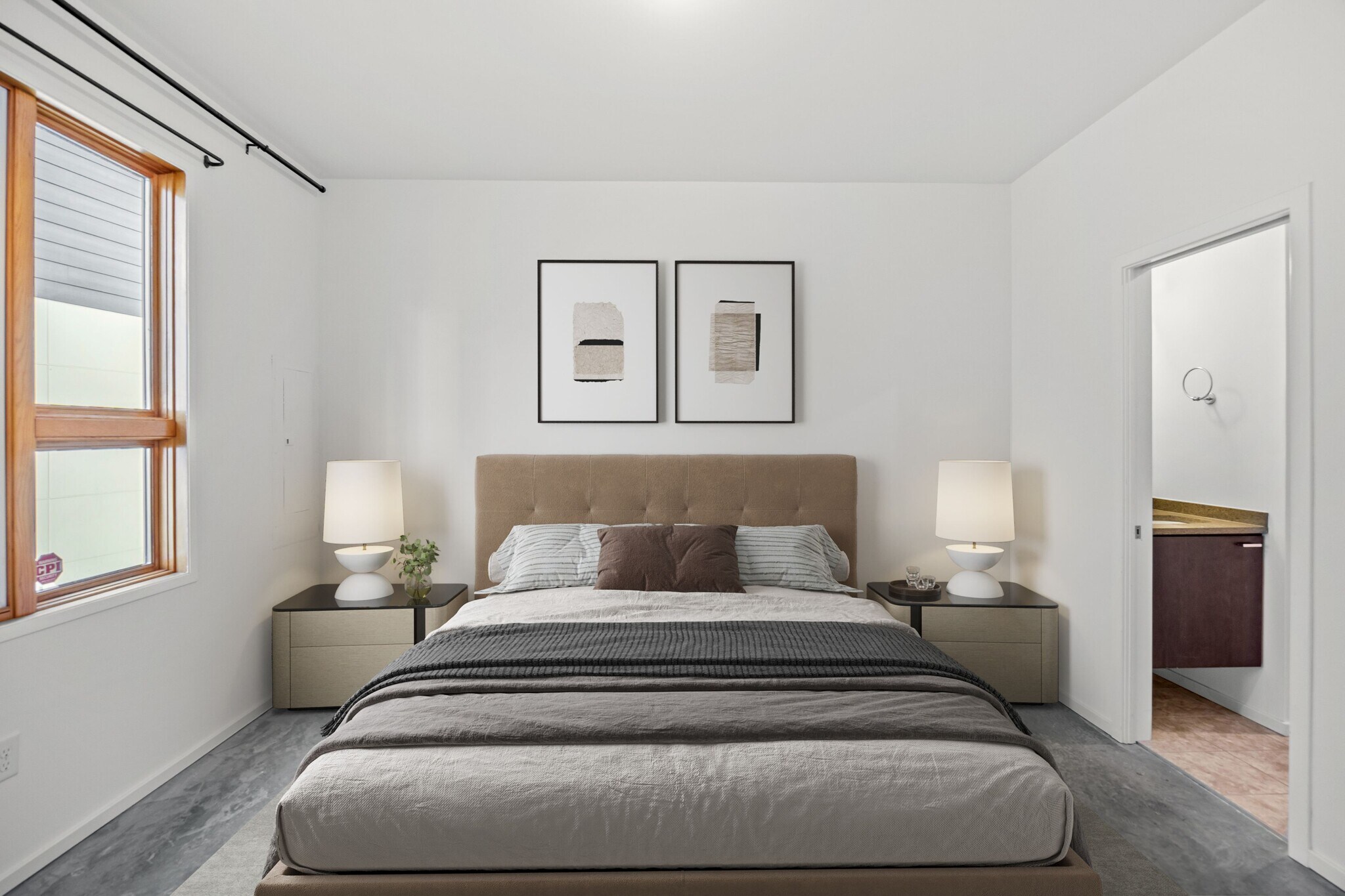 Building Photo - 909A Westbrook Dr