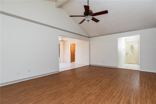 Building Photo - 6929 Briardale Dr