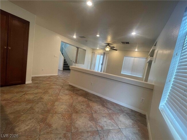 Building Photo - 7339 Cestrum Rd