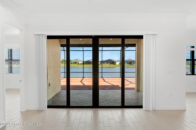 Building Photo - 1082 Great Belt Cir