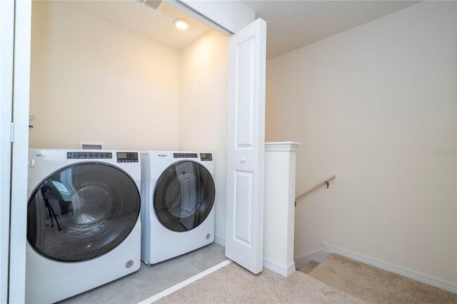 Building Photo - 12032 Holystone St