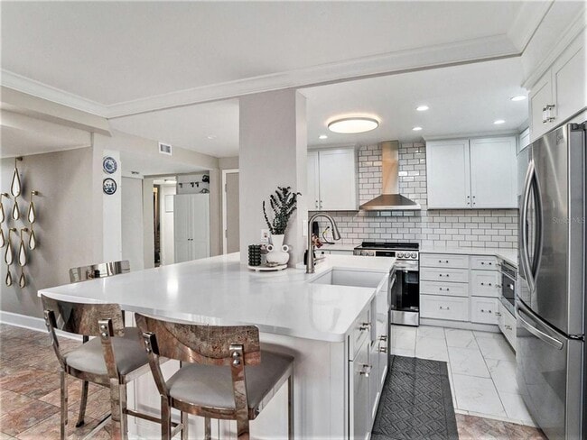 Building Photo - 4141 Bayshore Blvd