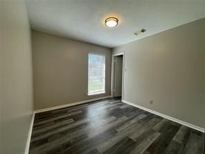 Building Photo - 15631 Pilgrim Hall Dr