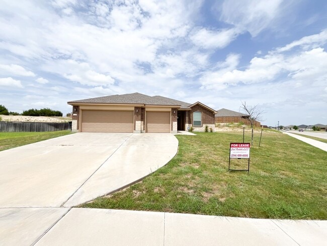 Primary Photo - Available 7/11/2025 Beautiful 1 story, 5 b...