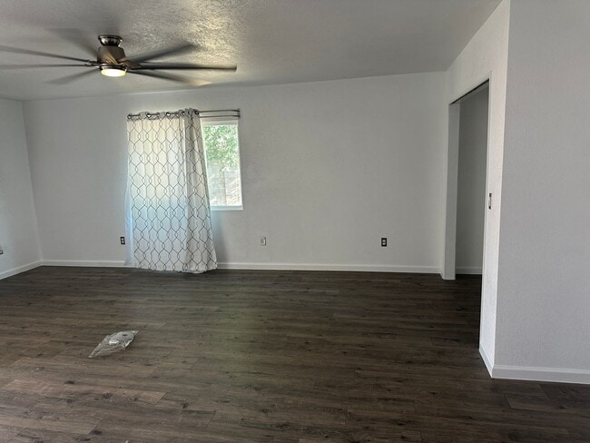 Building Photo - 8117 Princess Jeanne Ave NE