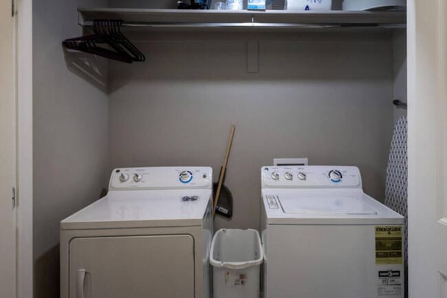 Building Photo - 1111 Gap Canyon Pkwy