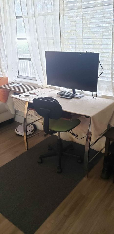 Building Photo - 3922 NE 166th St