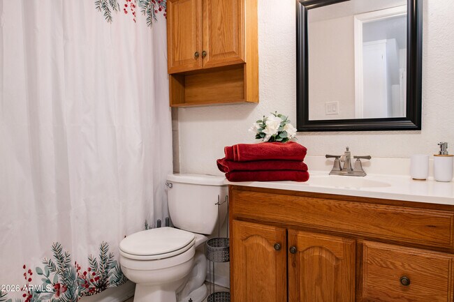 Building Photo - 3416 N 44th St