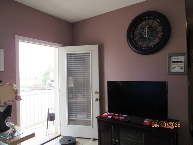 Building Photo - 1506 TX-100