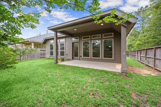 Building Photo - 110 Logan Pass Ct