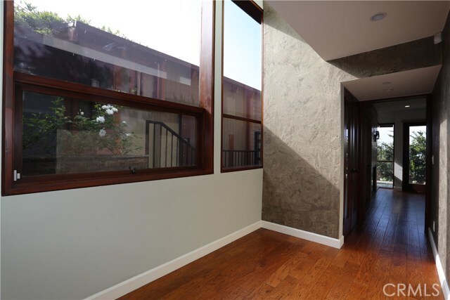 Building Photo - 2753 Solana Way