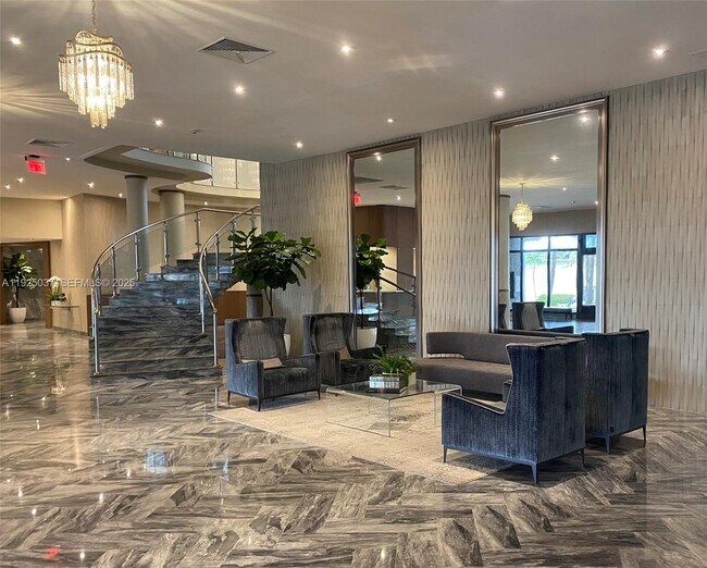 Building Photo - 5401 Collins Ave