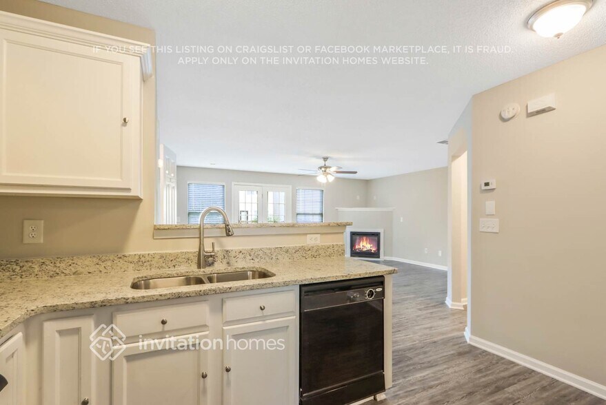 Building Photo - 145 Fieldview Ln