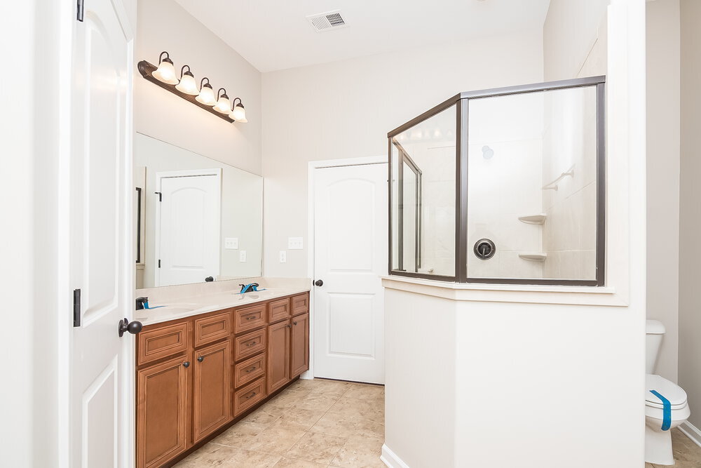 Building Photo - 9301 Chastain Pl