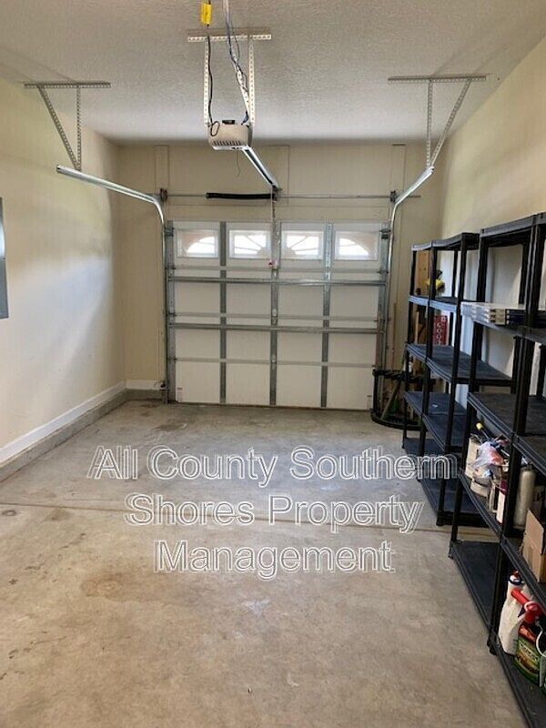 Building Photo - 131 Maggie Wy