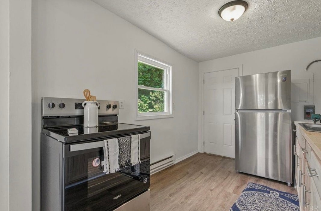 Building Photo - 1209 15th St