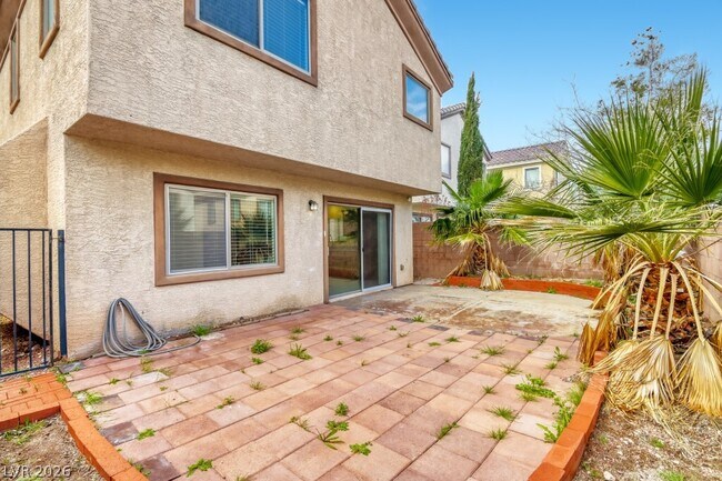 Building Photo - 4784 Essen Ct