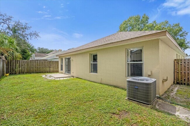 Building Photo - 3521 Moss Pointe Pl