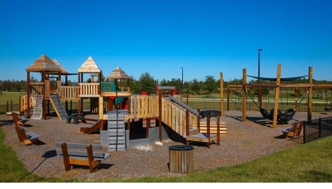 Building Photo - 21842 Lyonia Ln