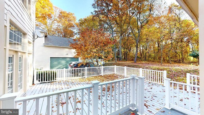 Building Photo - 309 Pure Spring Crescent