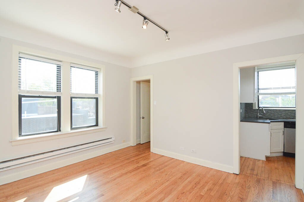 Building Photo - 2324 N Rockwell St