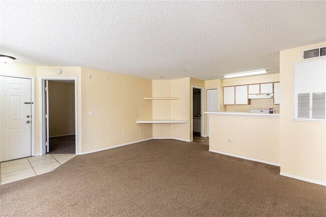 Building Photo - 2208 Antigua Pl