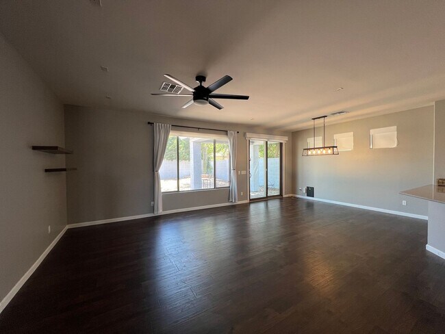 Building Photo - Gorgeous, upgraded home with a sparkling p...