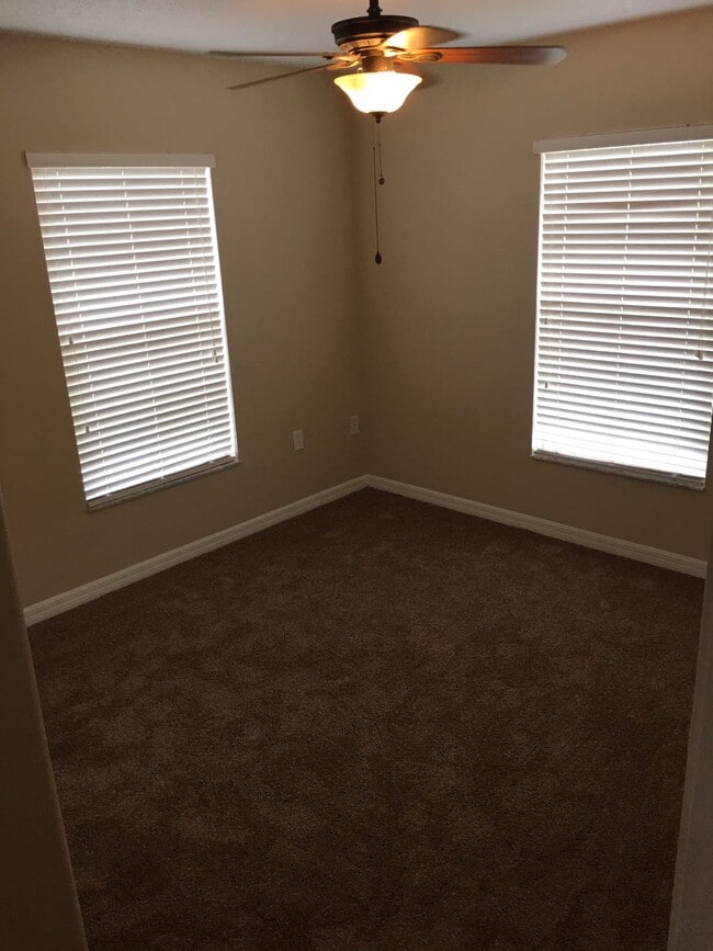 Building Photo - 5389 Quarry Rock Rd