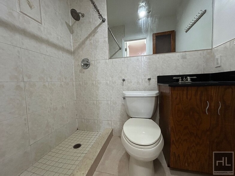 Building Photo - 70 STREET