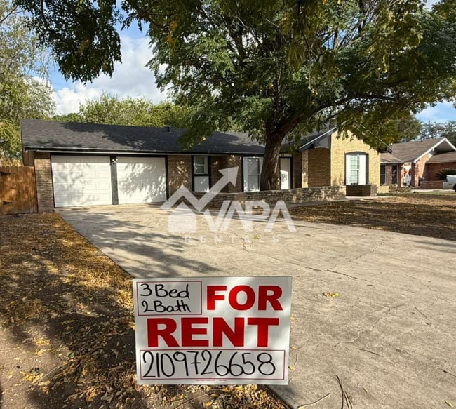 Building Photo - 5614 E Rolling Ridge Dr