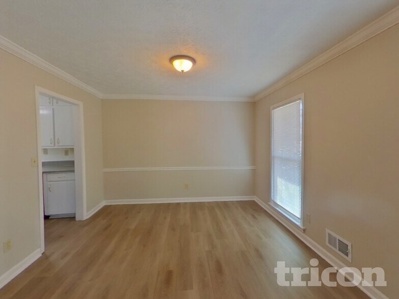 Building Photo - 1763 Lamancha Dr NW