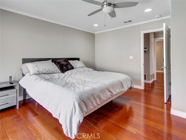 Building Photo - 6241 Mar Vista Dr