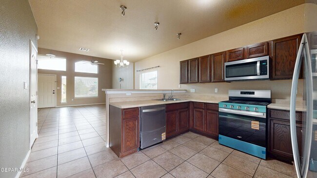 Building Photo - 7260 Turtle Creek Ct