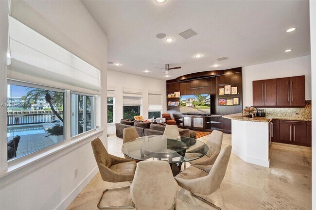 Building Photo - 1575 Windjammer Way