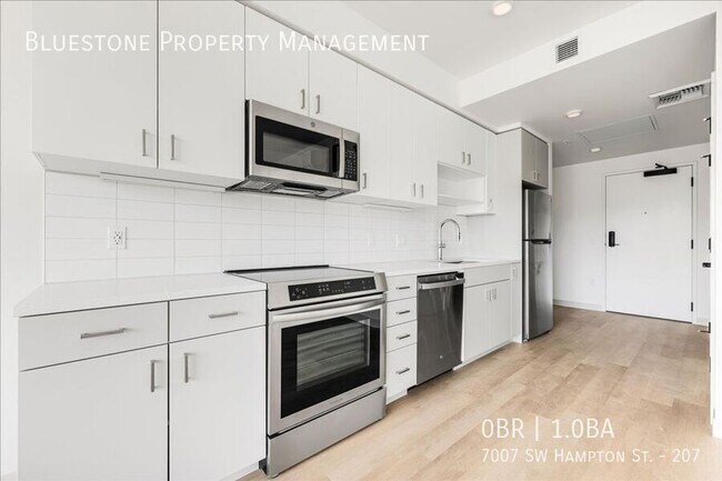 Building Photo - 7007 SW Hampton St