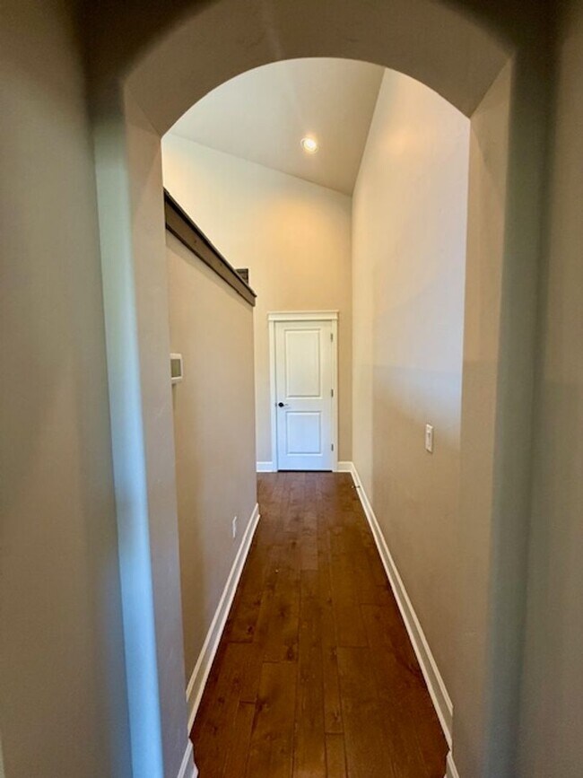 Building Photo - Luxury Single-Level Home with 3-Car Garage...