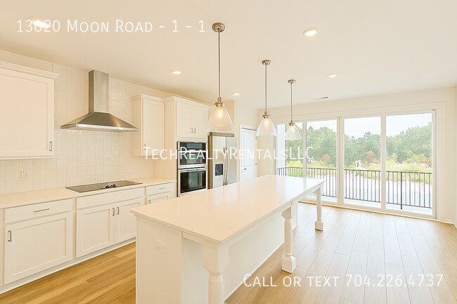 Building Photo - 13020 Moon Rd