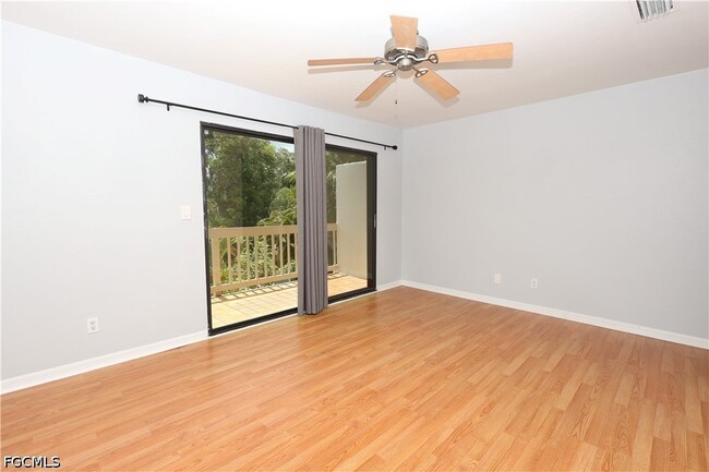 Building Photo - 26510 Southern Pines Dr