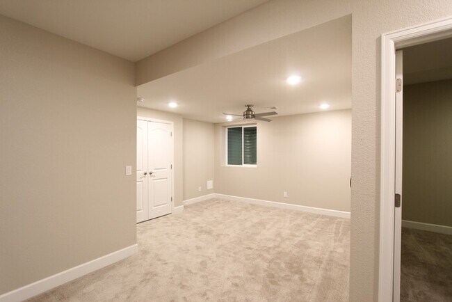 Building Photo - Fantastic Brand New 4 Bedroom/ 3.5 Bath Home with Cherry Creek Schools-NO SHOWINGS UNTIL 6/14