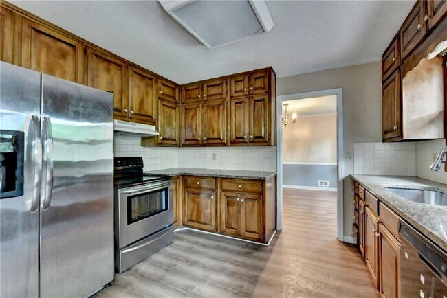 Building Photo - 268 Allen Ct SW