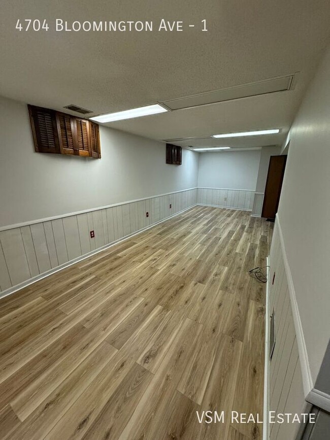 Building Photo - 50% Off January Rent! Updated Home in Prim...