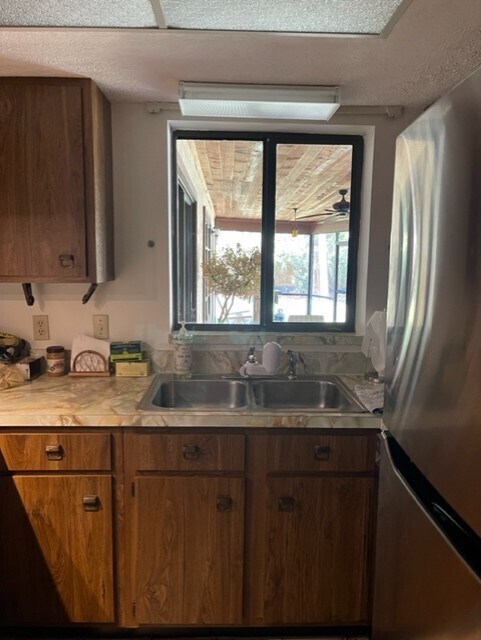 Building Photo - 629 Madrid Ave