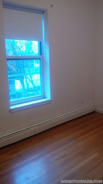 Building Photo - 172 N Beacon St