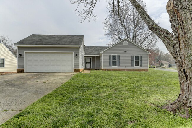 Front Elevation - 5321 Reedham Ct